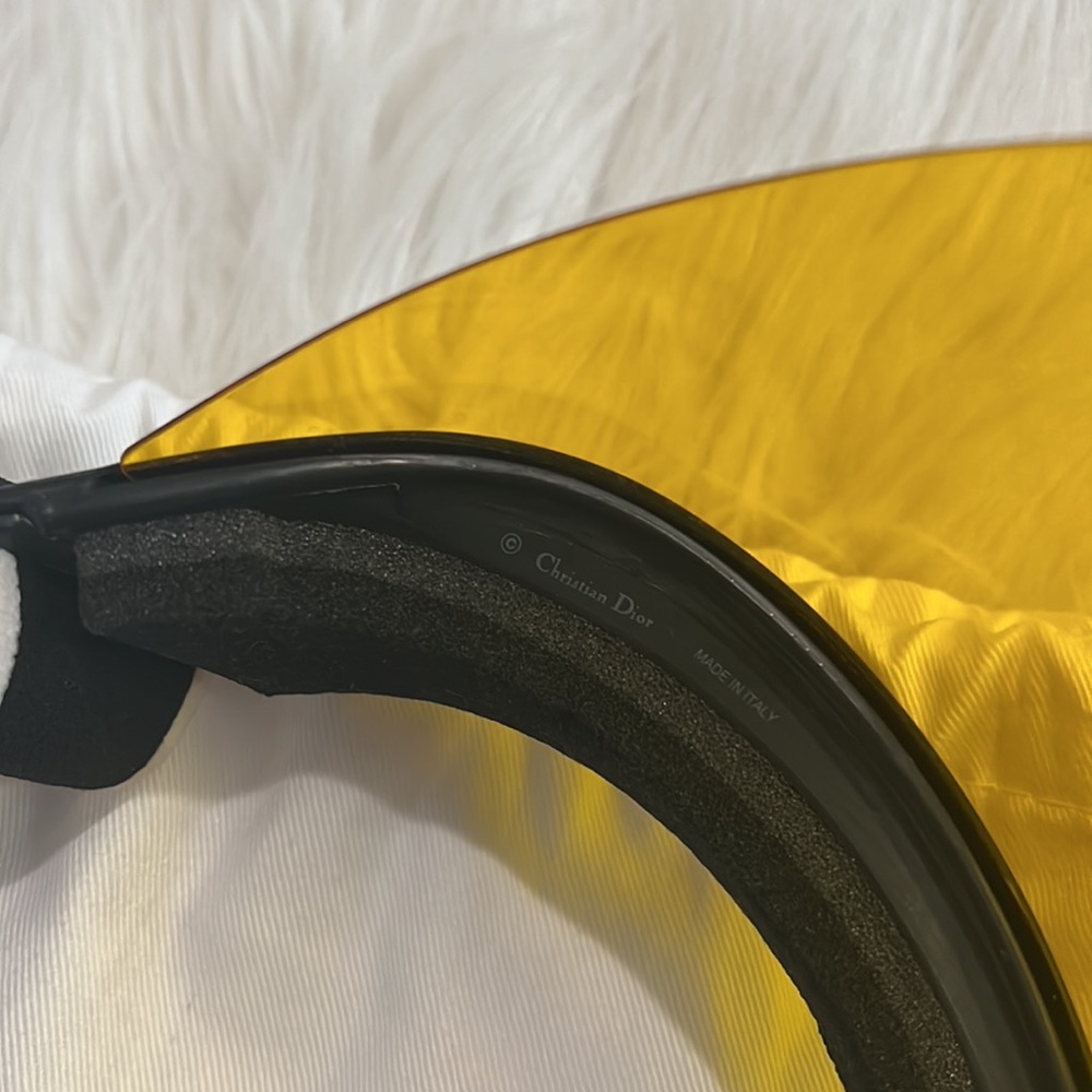 Dior Club1 Sun Visor Yellow. - Picture 5 of 5